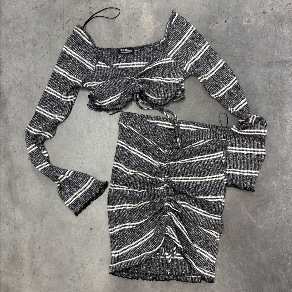 Black & White Striped Ruched Two-Piece Set | Size M | Stretchy & Like New